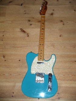 画像1: FENDER　フェンダー  1973 TELECASTER  " DAPHNE BLUE"  on Custom Color FINISH with HARD CASE   / 1973 USA AMERICA  ORIGINAL 