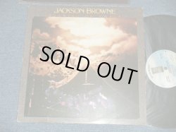 画像1: JACKSON BROWNE - RUNNING ON EMPTY(With BOOKLET)  (Matrix #  A) 6E 113 A-8 RE PRCW     B) 6E 113 B-3 PRCW  ) (Ex+/Ex++ Looks:Ex+++) / 1977 US AMERICA ORIGINAL "CLOUD Label" Used LP 