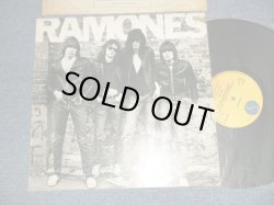 画像1: RAMONES  -  RAMONES 1st (MATRIX #  A) 9103 253 1V//1 420 04  A) 9103 253 2V//1 420 04) (Ex++/MINT-) / 1976 UK ENGLAND  ORIGINAL Used LP 