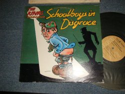 画像1: THE KINKS -  SCHOOLBOYS IN DISGRACE (With CUSTOM INNER) (Matrix #A)LPL1-5102 A-4 STERLING RL H B)LPL1-5102 B-4 STERLING RL H)  "HOLLYWOOD Press in CA"(Ex+/Ex+++) / 1975 US AMERICA ORIGINAL Used LP 