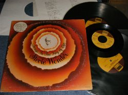 画像1: STEVIE WONDER - SONGS IN THE KEY OF LIFE (With BOOKLET) (Ex/Ex , EP:POOR) / 1976 US AMERICA ORIGINAL Used 2-LP's + Bonus EP  