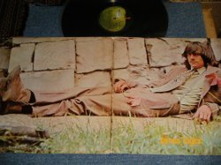 画像1: JAMES TAYLOR -  JAMES TAYLOR (Matrix #A)SKAO 1 3352 B9 #2 O B)SKAO 2 3352 W1 #1 O)  "JACKSONVILLE Press in ILLINOIS"  (Ex+/Ex+++Looks:Ex+ / 1968 US AMERICA ORIGINAL Used LP