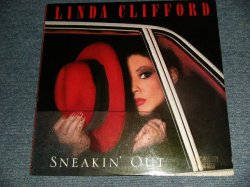 画像1: LINDA CLIFORD - SNEAKIN' OUT (SEALED) / 1980 US AMERICA ORIGINAL "BRAND NEW SEALED"  LP 