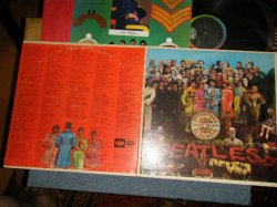 画像1:  BEATLES  - SGT PEPPERS LONELY HEARTS CLUB BAND (Matrix #A)MASX1-2653-F6 #2  0 B)MAS-2-2653-F8 0) "JACKSON Press in ILLINOIS" (Ex++/Ex+++ Ex++ Looks:Ex+)  / 1967 US AMERICA ORIGINAL "BLACK With RAINBOW Label" "MONO" Used LP  (With Cut Outs Inserts + Original "RED" Inner Sleeve) 