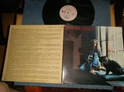 画像1: CAROLE KING - TAPESTRY ( Matrix #A)T1 PAL 34946-1G B)T1 PBL 34946-1K) "TERRE HAUTE Press in INDIANA" (Ex++/MINT- STEAROFC) / 1977 Us AMERICA REISSUE "GATEFOLD Cover" Used LP