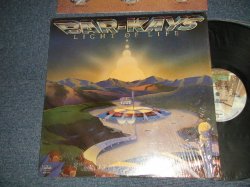 画像1: BAR-KAYS - LIGHT OF LIFE (With CUSTOM INNER) (MINT-/MINT-) / 1978 US AMERICA ORIGINAL Used LP