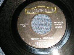 画像1: The MAMAS & The PAPAS - A) MONDAY, MONDAY  B)GOT A FEELIN' (Ex/Ex) / 1966 US AMERICA ORIGINAL Used 7" Single