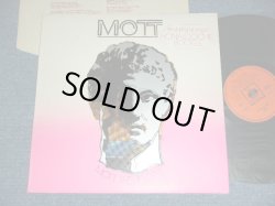 画像1: MOTT THE HOOPLE  - MOTT ( With TITLE STICKER on COVER : Ex+++/MINT ) / 1973 UK ORIGINAL Die-Cut Gatefold Coverl Used LP