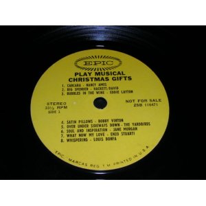 画像: V.A.( YARDBIRDS / DAVE CLARK FIVE / BOBBY VINTON etc.... ) - PLAY MUSICAL CHRISTMAS GIFTS / 1960s USW PROMO ONLY 7"33rpm EP 