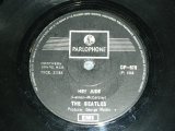 画像: THE BEATLES - HEY JUDE  / 1970's EUROPE   Used 7" Single 