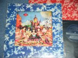 画像:  THE ROLLING STONES - THEIR SATANIC MAJESTIES REQUEST (Matrix # A) ZAL-8126 - 1W  B) ZAL-8127 - 1V) (Ex++, Ex+ .Ex+++/Ex++ Looks:Ex++ EDSP) / 1969-71 VErsion? US AMERICA "DARK BLUE Label""3-D COVER"Used LP 