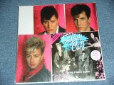 画像: STRAY CATS - BRING IT BACK AGAIN ( With POST CARDS : MINT-/MINT- ) / 1989 UK ENGLAND ORIGINAL Used 7" Single 