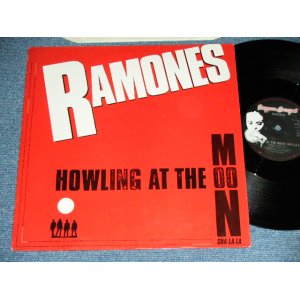 画像: RAMONES  -  HOWLING AT THE MOON   ( Ex++/MINT- ) / 1985 UK ENGLAND ORIGINAL Used 12"  