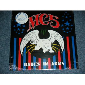 画像: MC 5 - BABES IN ARMS : THE BEST OF / 2000 US AMERICA ORIGINAL Limited WHITE Wax Vinyl Brand New SEALED LP 