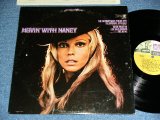 画像: NANCY SINATRA - MOVIN' WITH NANCY ( Ex+/Ex+++ ) / 1967 US ORIGINAL "MULTI COLOR Label" STEREO Used LP 