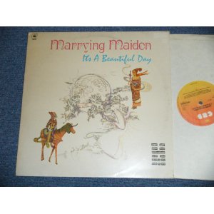 画像: IT'S A BEAUTIFUL DAY -  MARRYING MAIDEN (Ex++/MINT-) / Late 1970's UK ENGLAND  "3rd Press Label" Used LP 