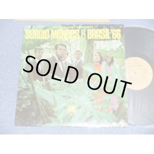 画像: SERGIO MENDES & BRASIL '66 - HERB ALPERT PRESENTS : Debut Album  (MINT/MINT-)  / 1966 US AMERICA Original "MONO" Used  LP 