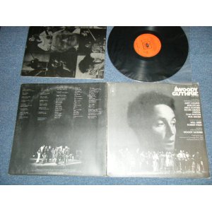 画像: V.A. OMNIBUS ( JUDY COLLINS,BOB DYLAN,ARLO GUTHRIE,RICHIE HAVENS,ODETTA,TOM PAXTON,PETE SEEGER ) - A TRIBUTE TO WOODY GUTHRIE  (Ex+/Ex++) / 196?  UK ENGLAND  ORIGINAL Used LP