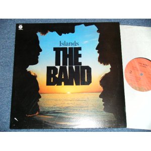 画像: THE BAND - ISLANDS ( Ex+/MINT-) / 1977 US AMERICA ORIGINAL "ORANGE Label" 1st Press "CAPITOL logo on BOTTOM LABEL" Used LP 