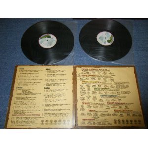 画像: FAIRPORT CONVENTION - HISTORY OF  (With Booklet )  ( Matrix # 4U/3U/2U/3U )(Ex+++/Ex+++ )  / 1972 UK ENGLAND ORIGINAL 1st Press "PINK RIM Label" Used 2-LP 