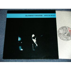 画像: The PERFECT DISASTER - ASYLUM ROAD ( Ex+++/MINT-)  / 1988  UK ENGLAND   ORIGINAL Used LP 