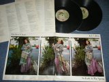 画像: JUDY COLLINS - SO EARLY IN THE SPRING THE FIRST 15 YEARS  ( Ex/MINT- Looks:Ex+++ )  / 1977 US AMERICA ORIGINAL Used 2-LP's 