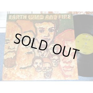 画像: EARTH WIND and FIRE - EARTH WIND and FIRE (Debut Album )  ( MINT-, Ex+/MINT- Looks:Ex+++ : WOBC) / 1971 US AMERICA ORIGINAL "GREEN with WB logo on TOP" Label  Used LP  with SONG SHEET 