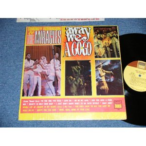 画像: SMOKEY ROBINSON and The MIRACLES - AWAY WE A GO GO ( MINT-/MINT- ) / 1966 US AMERICA ORIGINAL MONO  Used LP