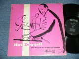 画像: BILL DOGGETT -  HOT DOGGETT (VG+++/Ex+ Looks:Ex-) / 1957  US AMERICA ORIGINAL "BLACK with SILVER Print & KING Logo on TOP  Label" MONO Used LP 