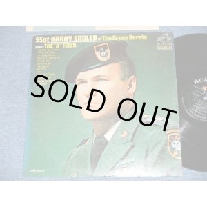 画像: SSgt BARRY SADLER of The Green Berets バリー・サドラー軍曹 - SINGS THE "A" TEAM ( Ex++/Ex+++)  / 1966 US AMERICA ORIGINAL  1st Press "BLACK with DOG on TOP & White RCA VICTOR" Label MONO Used LP 