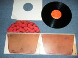 画像: RASPBERRIES ( w/ ERIC CARMEN ) - SIDE 3  ( Ex++/Ex+++ Looks:Ex+++) / 1973  US AMERICA ORIGINAL "SHAPED Cover" "Mail Order CAPITOL Record Club Release"  "ORANGE with OLIVE GREEN 'CAPITOL' at Bottom  LABEL" Used LP  