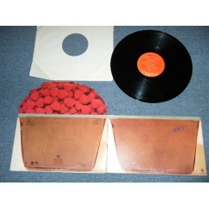 画像: RASPBERRIES ( w/ ERIC CARMEN ) - SIDE 3  ( Ex++/Ex+++ Looks:Ex+++) / 1973  US AMERICA ORIGINAL "SHAPED Cover" "Mail Order CAPITOL Record Club Release"  "ORANGE with OLIVE GREEN 'CAPITOL' at Bottom  LABEL" Used LP  