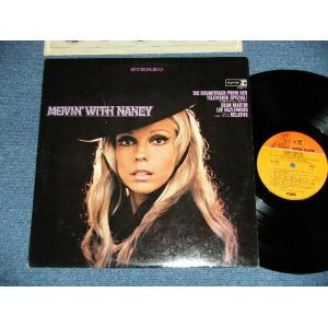 画像: NANCY SINATRA - MOVIN' WITH NANCY ( Ex+++/MINT-~Ex+++ ) / 1967 US AMERICA 2nd Press 1968 Version "2-Color Label" STEREO Used LP 