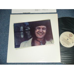 画像: RODNEY CROWELL - AIN'T LIVING LONG LIKE THIS  ( Ex++/MINT-)   /  1978 US AMERICA ORIGINAL Used  LP