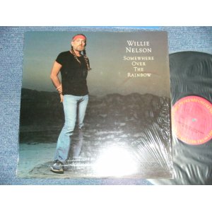 画像: WILLIE NELSON - SOMEWHERE OVER THE RAINBOW   ( MINT/MINT- )   / 1981 US AMERICA  ORIGINAL Used  LP 