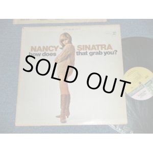 画像: NANCY SINATRA - HOW DOES THAT GRAB YOU? ( Ex-/Ex- A-1:VG++) / 1966 US AMERICA ORIGINAL 1st press "MULTI COLOR Label"  STEREO Used LP 