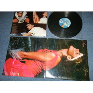 画像: OLIVIA NEWTON-JOHN - PHYSICAL ( Without PIN-UP POSTER) ( Ex+/Ex+++ )  /1981 US AMERICA ORIGINAL Used LP With PIN-UP POSTER 