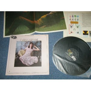 画像: CARLY SIMON - CARLY SIMON ( With Poster Lyric)  (Ex++/Ex+++ :BB ) / 1973  US AMERICA  ORIGINAL "QUADRA DISC: 4 Channel Disc" "Custom BUTTERFLY Label" Used  LP