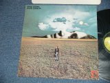 画像: JOHN LENNON of THE BEATLES - MIND GAMES ( Matrix # 4/3 ) (Ex+++/MINT-)   / 1973 UK ENGLAND ORIGINAL Used LP with ORIGINAL INNER SLEEVE -