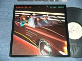 画像: BONNIE RAITT - GREEN LIGHT (MATRIX # A) BS-1-3680 WW2 CJ TML-M  /B) BS-2-3630 WW1 ) (Ex++/MINT-)  / 1982 US AMERICA ORIGINAL  Used LP 