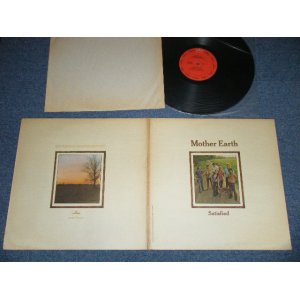 画像: MOTHER EARTH (TRACY NELSON) - SATISFIED (Matrix # A) A-M3-1-1  B) B-M3 -11-11  ) ( Ex+/MINT-)   / 1970 US AMERICA ORIGINAL Used  LP 