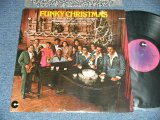 画像: V.A. Omnibus (LOU DONALDSON, JOHN EDWARDS, IMPRESSIONS, WILLIS JACKSON, MARGIE JOSEPH, LUTHER ) - FUNKY CHRISTMAS  ( Ex++/Ex+++ Cut Out )  / 1976 US AMERICA  ORIGINAL Used  LP 