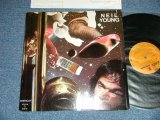 画像: NEIL YOUNG   - AMERICAN STARS 'N BARS (  Matrix # A) MSK-1-2261 LW5 #8   B) MSK-2-2261 LW7 #8 ) ( Ex+++/MINT- Cut Out EDSP) / 1977 US AMERICA ORIGINAL "BROWN  Label" Used LP 