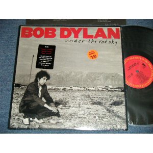 画像: BOB DYLAN -  UNDER THE RED SKY ( MINT/MINT)  / 1990  US AMERICA ORIGINAL Used  LP