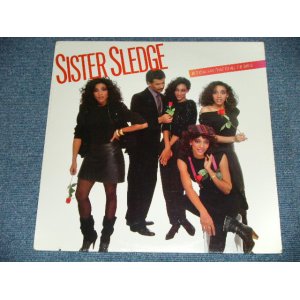 画像: SISTER SLEDGE - BETCHA SAY THAT TO ALL THE GIRLS  (SEALED Cut Out) / 1983 US AMERICA ORIGINAL  "BRAND NEW SEALED" LP   