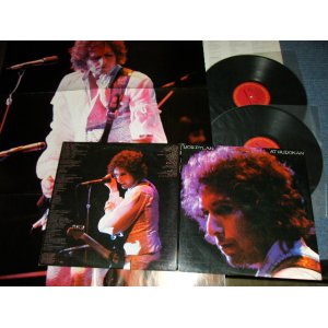 画像: BOB DYLAN - AT BUDOKAN (with POSTER ) (Matrix #   A)AL 36068-2L   B) BL 36068-2D   C) AL 36069-2D   D) BL 36069-2C )  (Ex++/MINT-)  / 1979 US AMERICA ORIGINAL Used 2LP