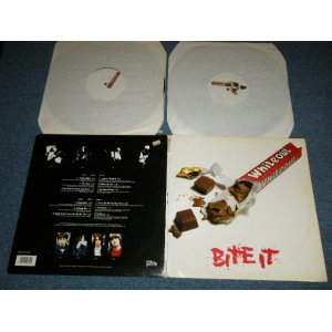 画像: WHITEOUT - BITE IT  ( Ex++/MINT-) / 1995 UK ENGLAND ORIGINAL Used 2-LP's 