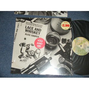 画像: ALICE COOPER - LACE AND WHISKEY (Reissue of W-2803) (MINT-/MINT- Cut out) /  1977 US AMERICA REISSUE "With FLYER" Used LP 