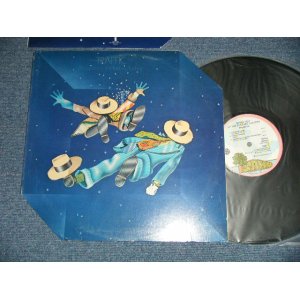 画像: TRAFFIC - SHOOT OUT AT THE FANTASY FACTORY ( Matrix #    A) SW-1-9323 Z4 STERLING LH   B) SW-2-9323 Z3 STERLING LH)  (Ex++/MINT-) / 1973 US AMERICA ORIGINAL "DIE-CUT Cover" Used  LP 