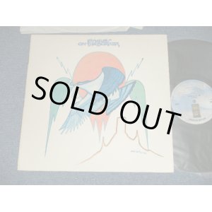 画像: EAGLES - ON THE BORDER (Matrix # A)7E 1004-A-5 CSM STERLING LH  B)7E-1004-B4 CSM STERLING LH)  (Ex+++/MINT-) / 1974 US AMERICA ORIGINAL 1st Press "TEXTURED Cover" "1st Press CLOUD Label" Used LP 